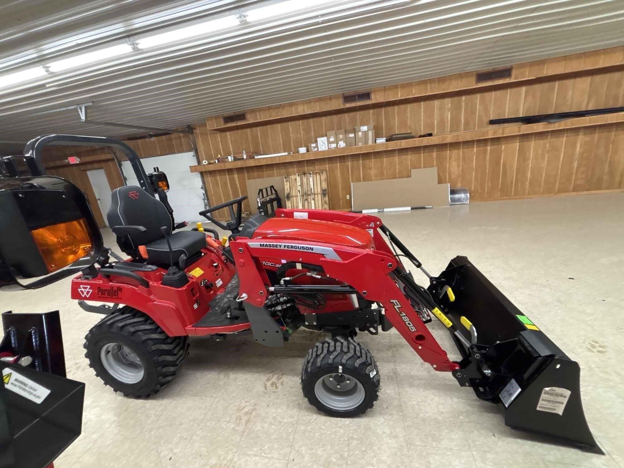 2025 Massey Ferguson 1GC.25 Equipment Image0