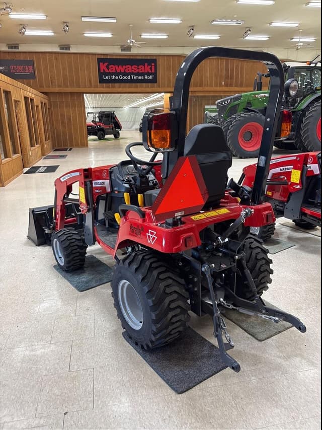 Image of Massey Ferguson 1GC.25 equipment image 4