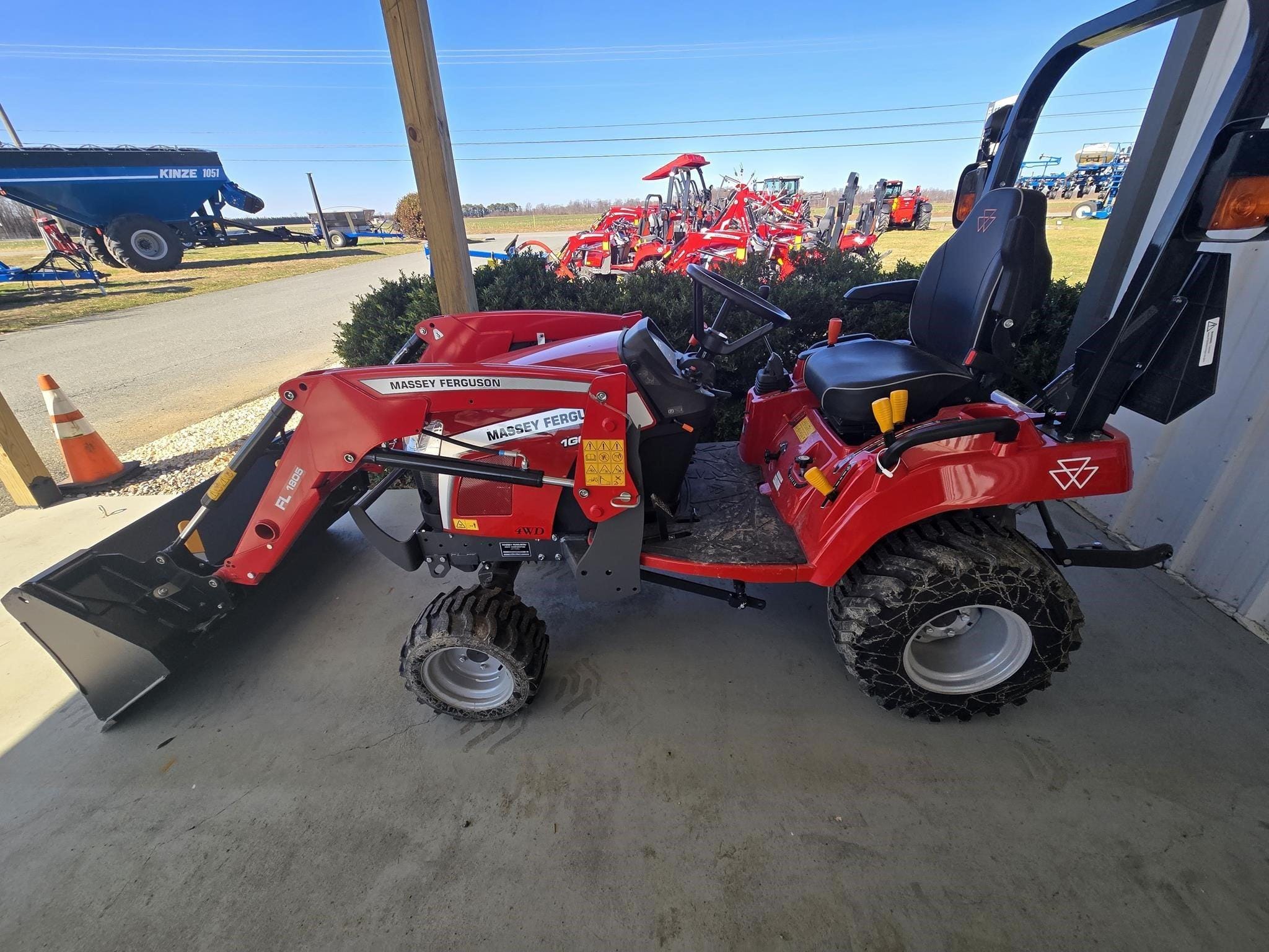 2025 Massey Ferguson 1GC.25 Equipment Image0