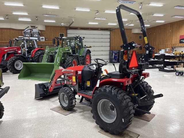 Image of Massey Ferguson 1M.25 equipment image 4