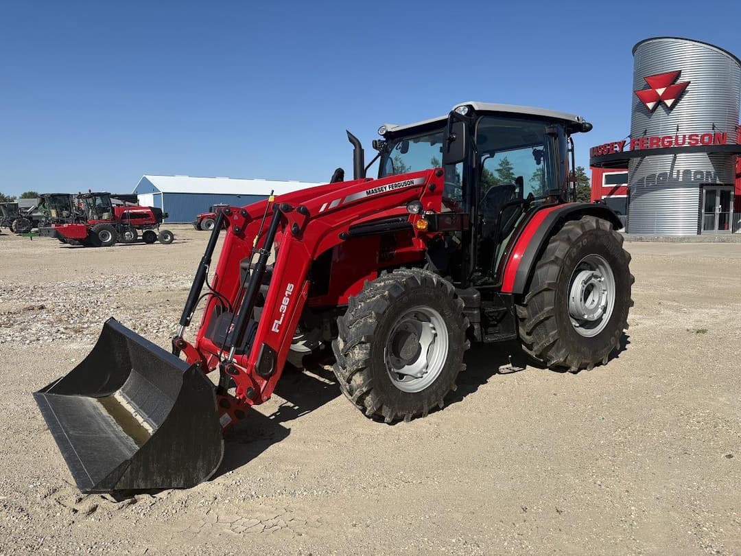 Image of Massey Ferguson 4707 Image 0