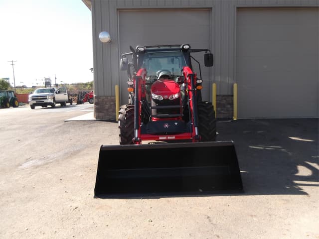 Image of Massey Ferguson 4710 equipment image 3
