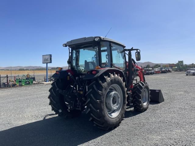 Image of Massey Ferguson 4710 equipment image 2