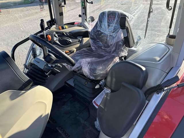 Image of Massey Ferguson 5M.115 equipment image 2