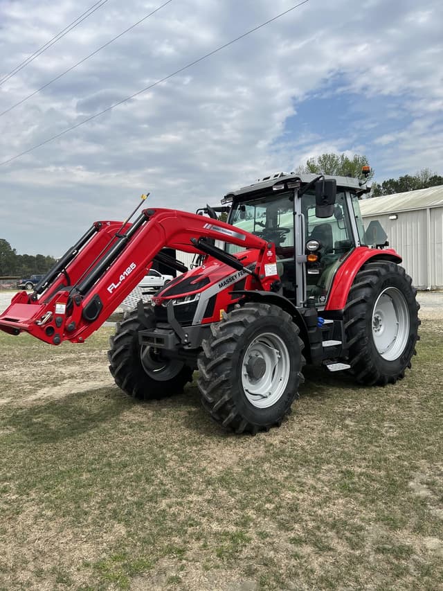 Image of Massey Ferguson 5S.145 equipment image 3