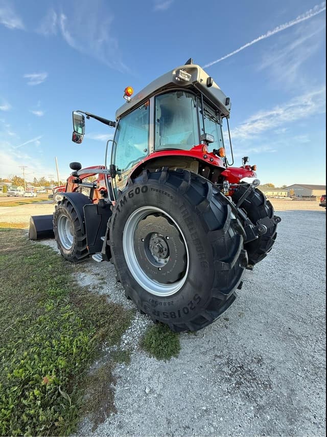 Image of Massey Ferguson 6S.155 equipment image 4