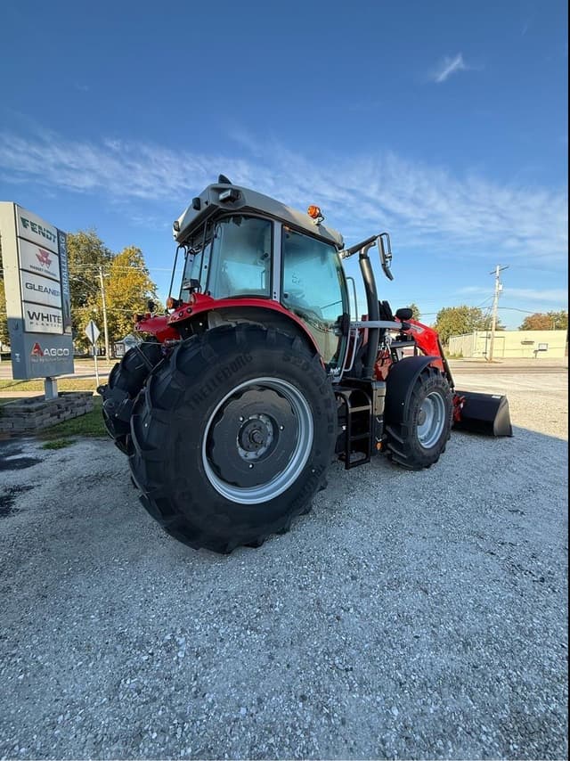 Image of Massey Ferguson 6S.155 equipment image 2
