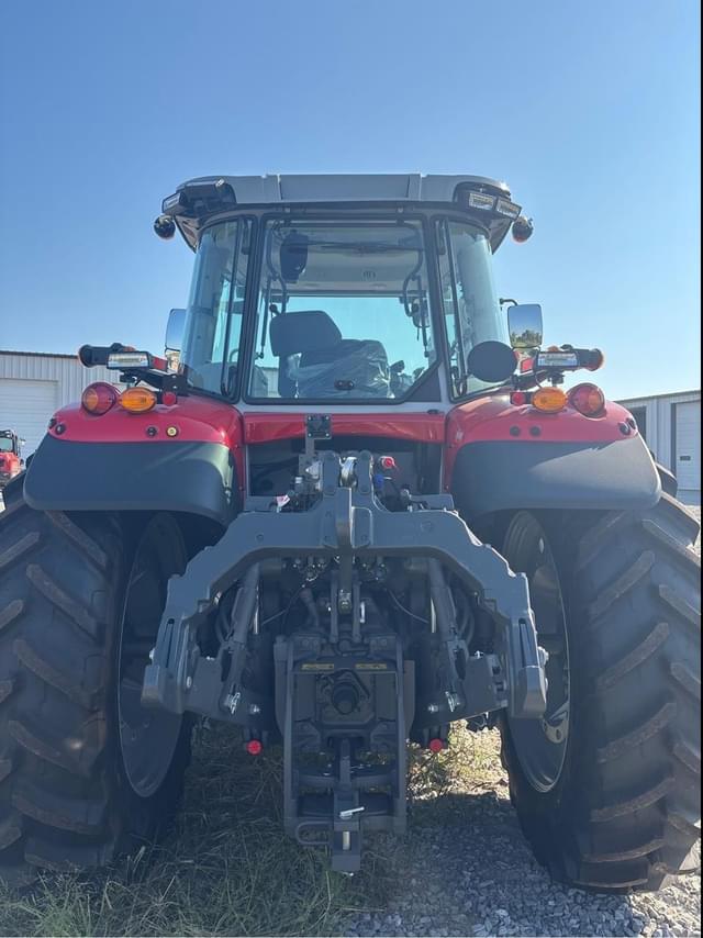 Image of Massey Ferguson 7S.190 equipment image 2