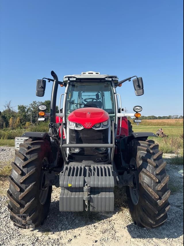Image of Massey Ferguson 7S.190 equipment image 1
