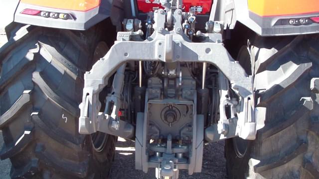 Image of Massey Ferguson 8S.305 equipment image 2