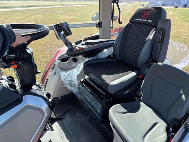 Image of Massey Ferguson 9S.340 equipment image 3