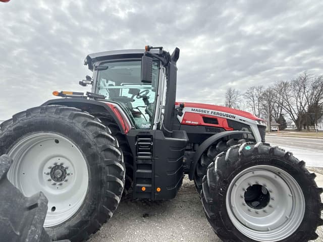 Image of Massey Ferguson 9S.340 equipment image 2
