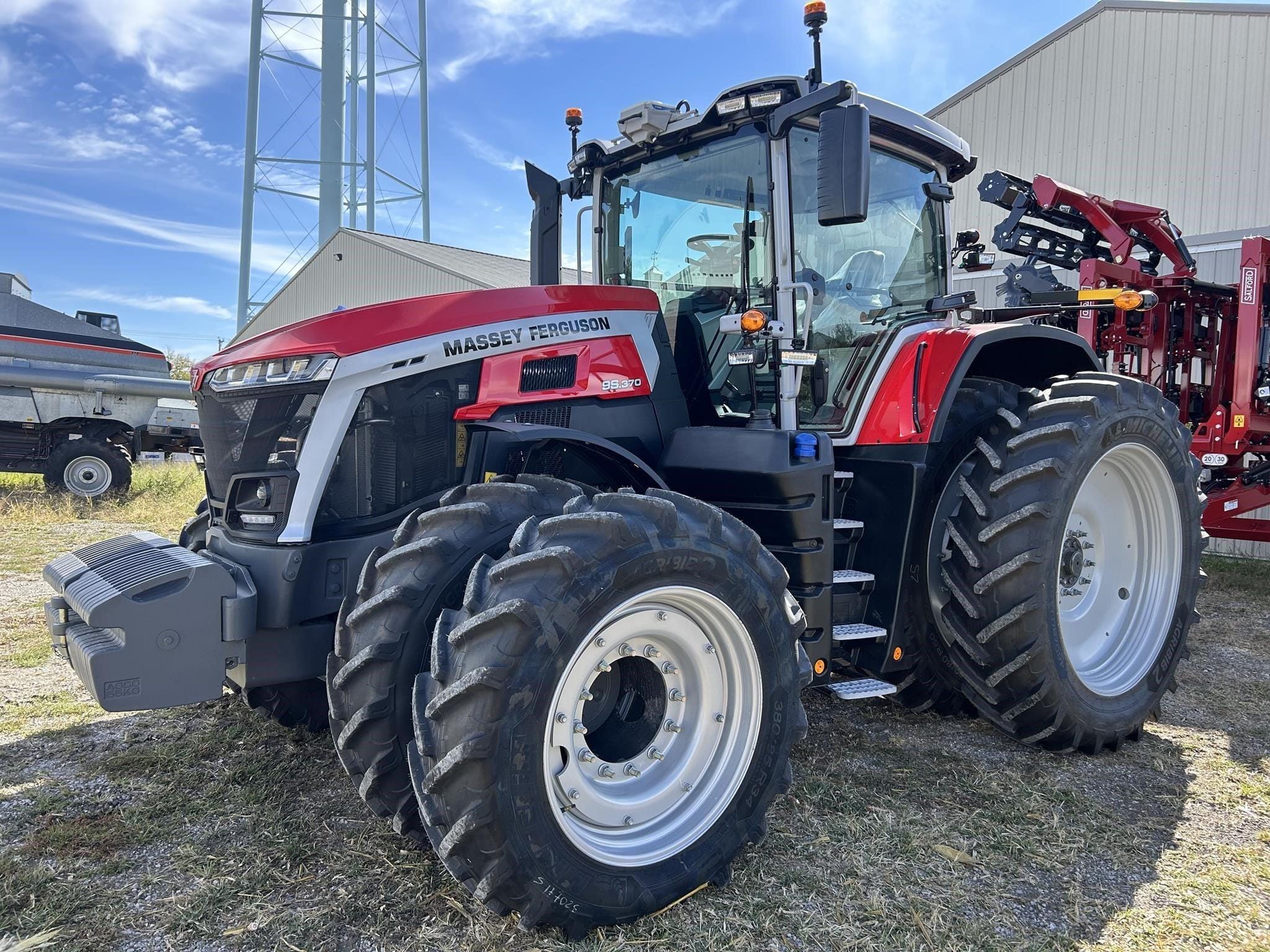 2025 Massey Ferguson 9S.370 Equipment Image0