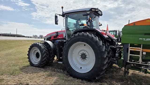 Image of Massey Ferguson 9S.370 equipment image 3