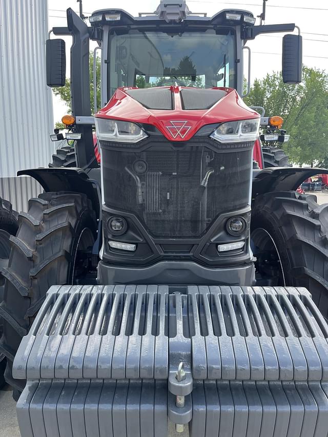 Image of Massey Ferguson 9S.425 equipment image 3