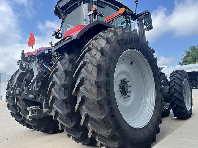 Image of Massey Ferguson 9S.425 equipment image 2