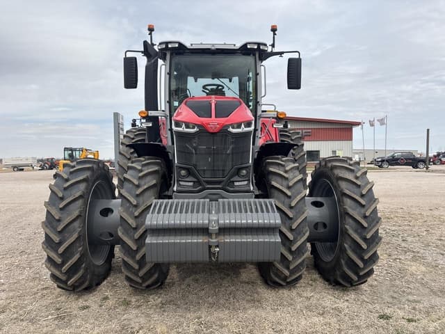 Image of Massey Ferguson 9S.425 equipment image 3