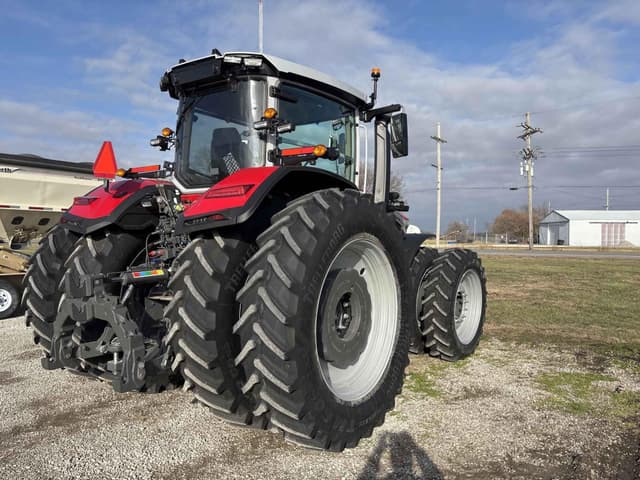 Image of Massey Ferguson 9S.425 equipment image 2