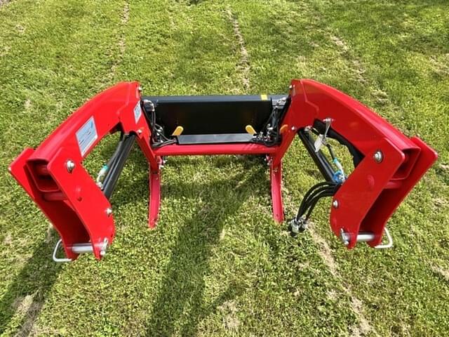 Image of Massey Ferguson FL1805 equipment image 3