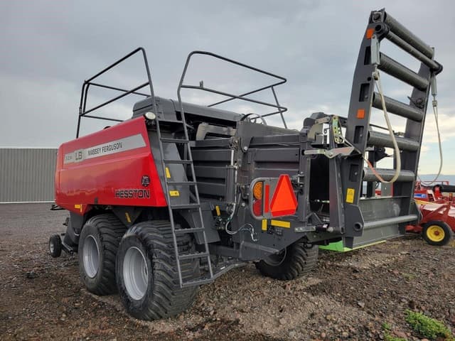 Image of Massey Ferguson LB2234 equipment image 3
