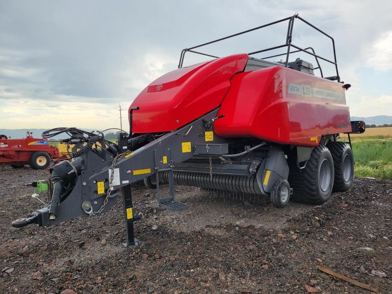 2025 Massey Ferguson LB2234 Equipment Image0