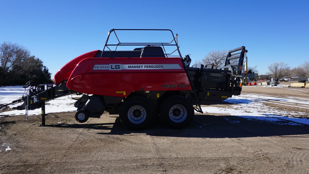 Image of Massey Ferguson LB2234XD Primary image
