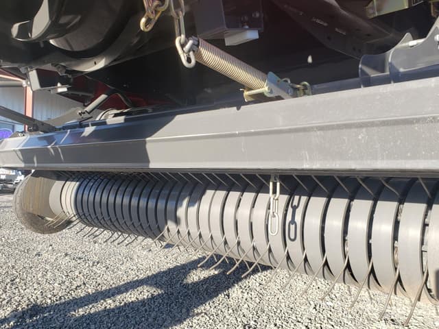 Image of Massey Ferguson LB2234XD equipment image 4