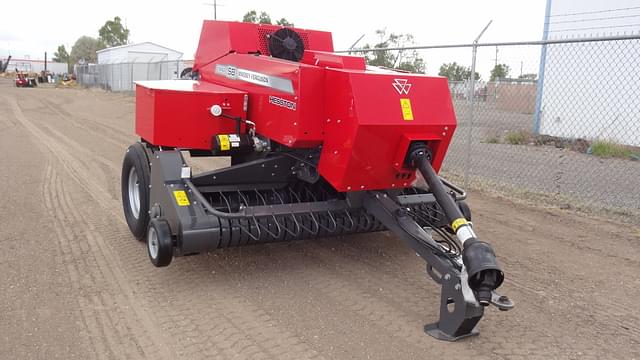 Image of Massey Ferguson 1840 equipment image 1