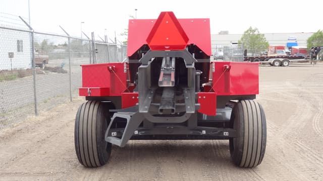 Image of Massey Ferguson 1840 equipment image 4