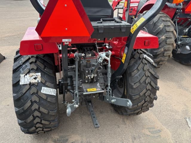 Image of Massey Ferguson 1E.35 equipment image 2