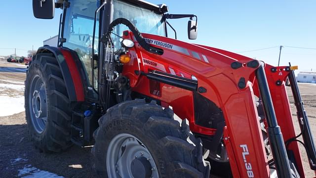 Image of Massey Ferguson 6713 equipment image 2
