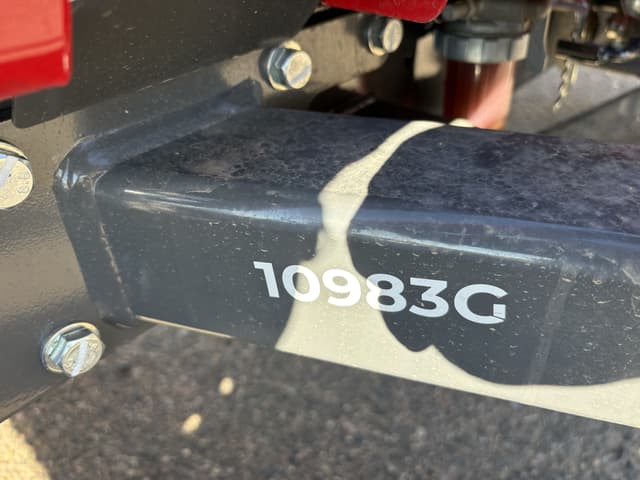 Image of Massey Ferguson GC1723E equipment image 4