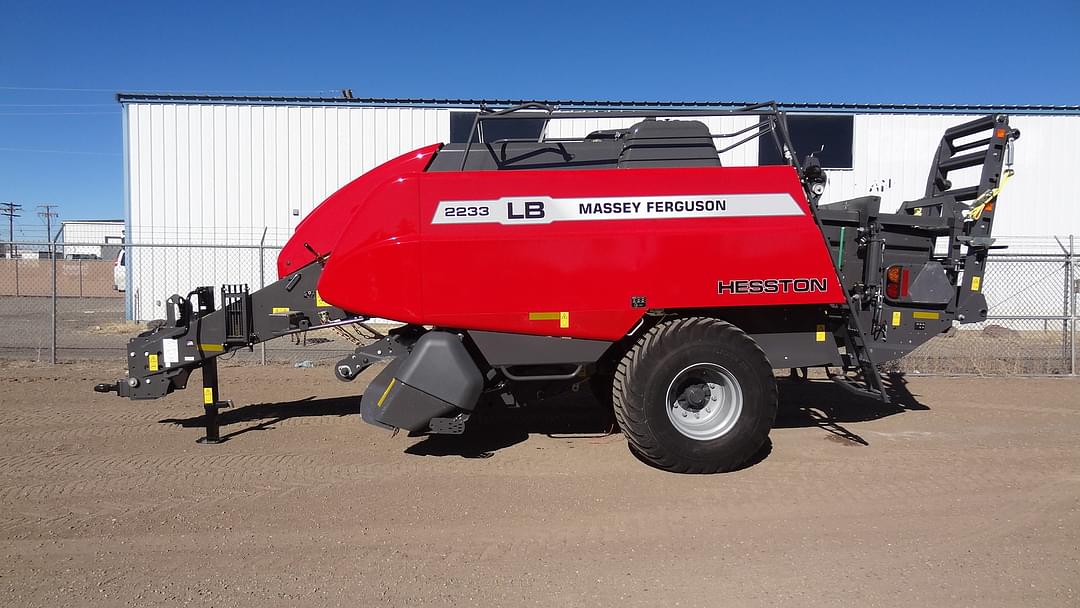 Image of Massey Ferguson LB2233 Image 0
