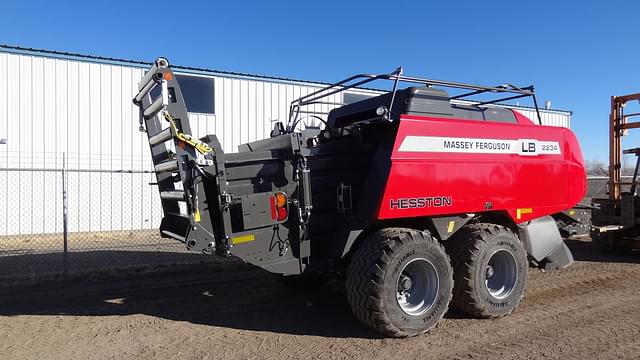 Image of Massey Ferguson LB2234 equipment image 3