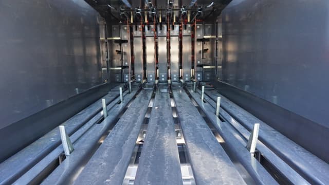 Image of Massey Ferguson LB2234 equipment image 4