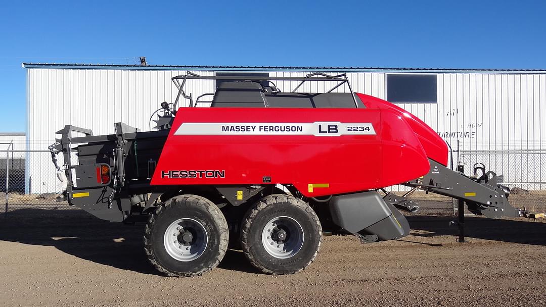 Image of Massey Ferguson LB2234 Primary image