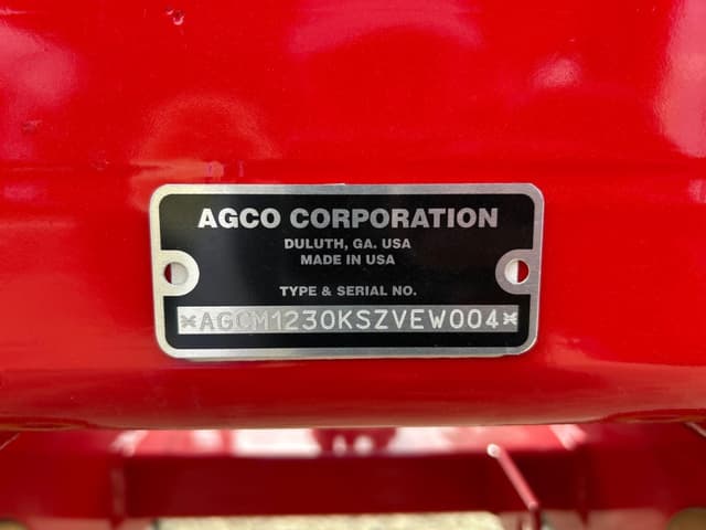 Image of Massey Ferguson VW1230 equipment image 4