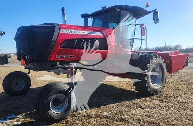 Image of Massey Ferguson WR235 equipment image 1