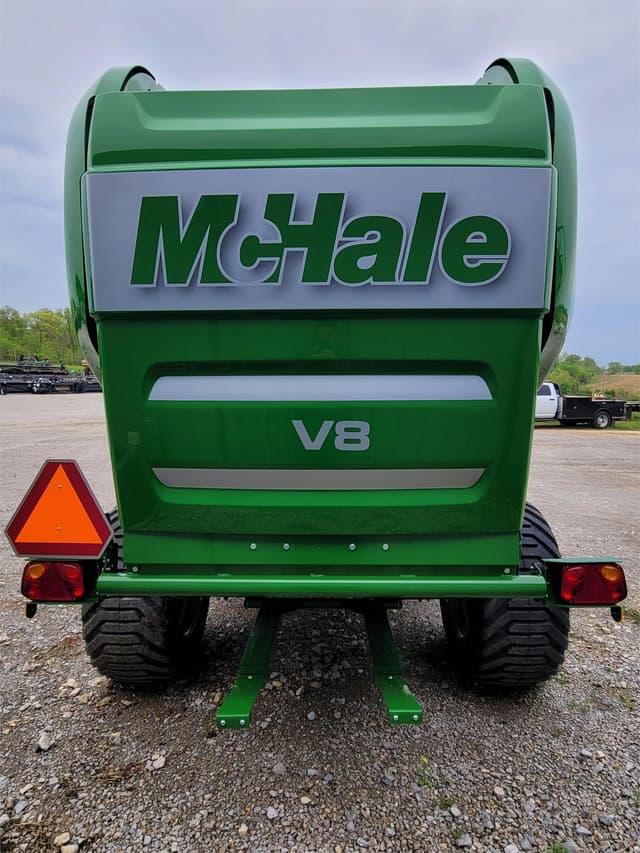 Image of McHale V8 950 equipment image 4