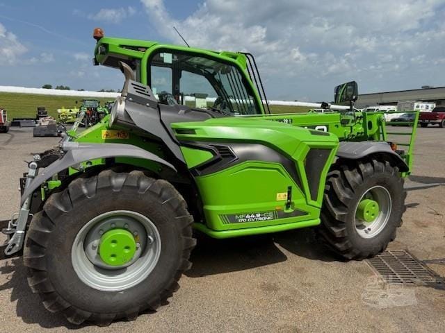 2025 Merlo Multifarmer 44.9CS Equipment Image0
