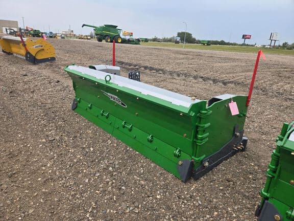 Image of Metal Pless Agrimaxx equipment image 1
