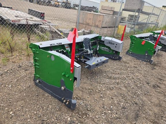 Image of Metal Pless Agrimaxx equipment image 1