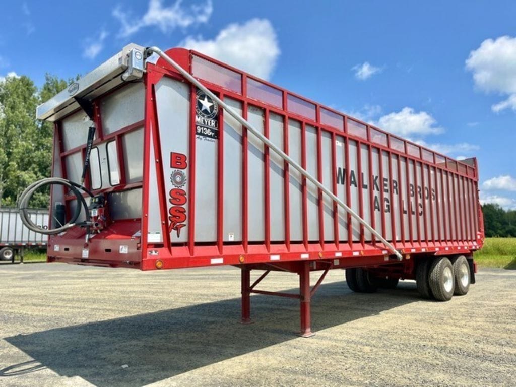 2025 Meyer 9136RT Equipment Image0