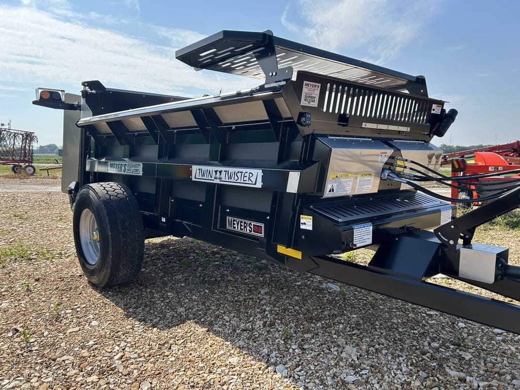 2025 Meyer's VB185 Equipment Image0