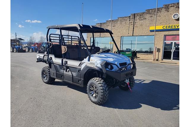 Image of Kawasaki Mule Pro FXT 1000 Platinum Ranch Edition equipment image 2