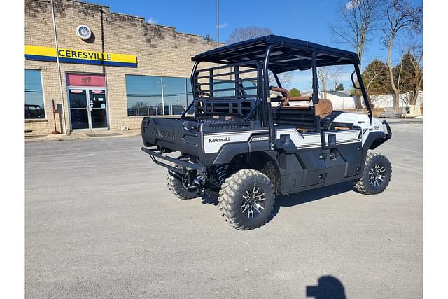 Image of Kawasaki Mule Pro FXT 1000 Platinum Ranch Edition equipment image 4