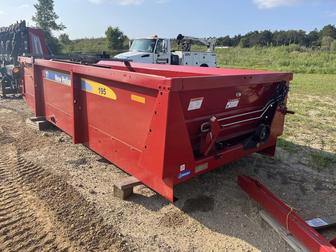 Image of New Holland 195 Image 0