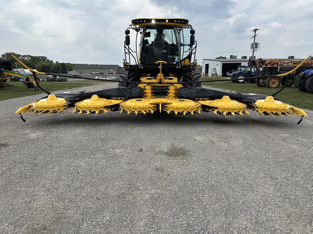 Image of New Holland 900BFI Pro Image 1