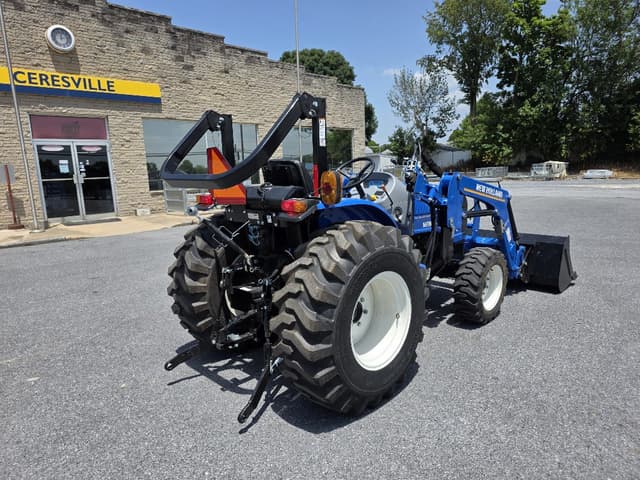 Image of New Holland Workmaster 25 equipment image 4