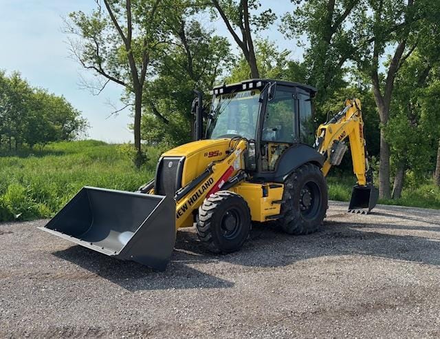 2025 New Holland B95D Equipment Image0